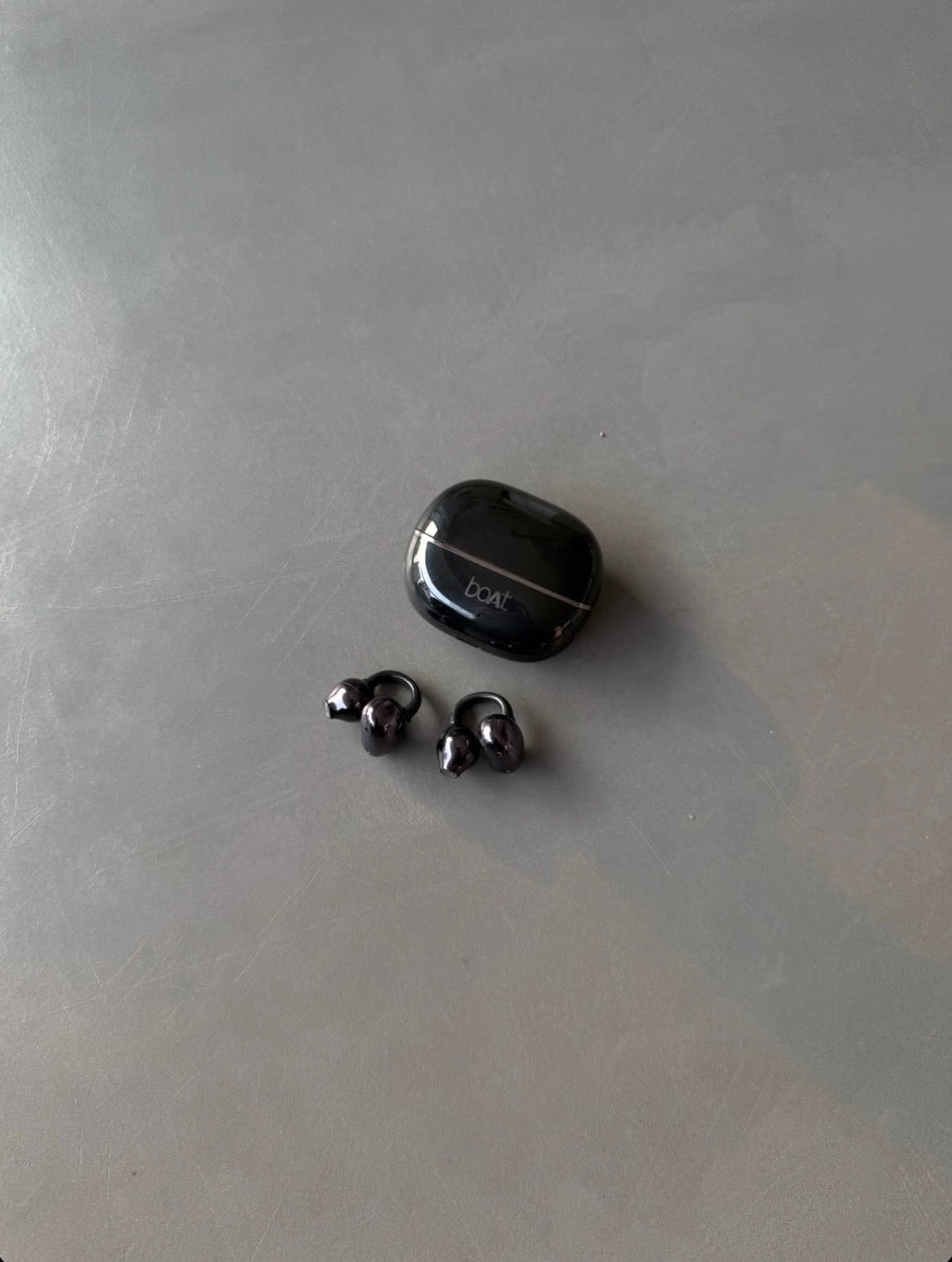 NovaBuds™ Open-Ear Wireless Earbuds – Crystal Clear Sound & All-Day Comfort ⭐